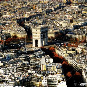 VUE 2 DE LA TOUR EIFFEL SUR L'ARC DE TRIOMPHE DE PARIS 1A : ESPRIT LIBRE PHOTO DU MONDE